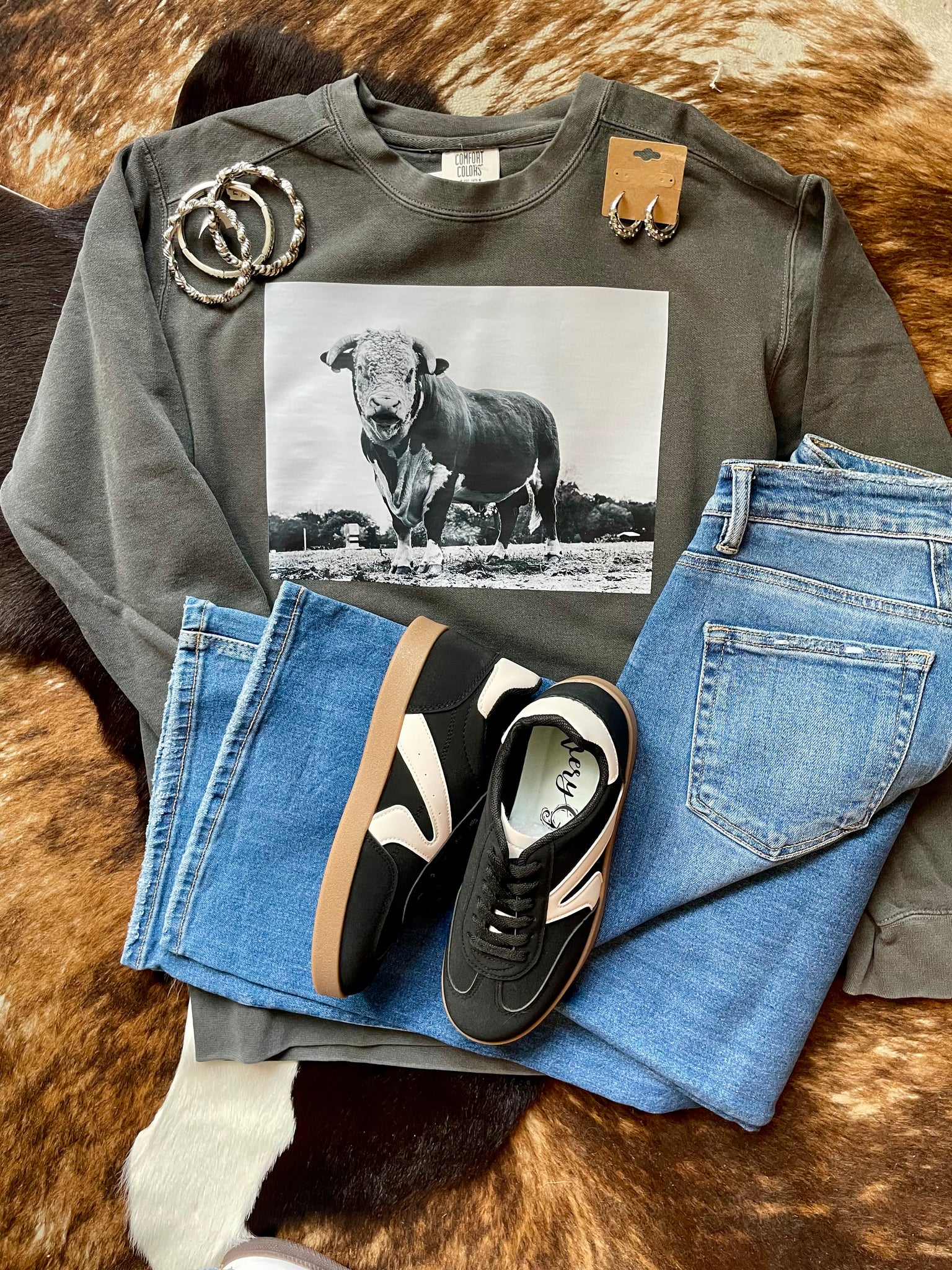 The Horned Hereford Crewneck RTS