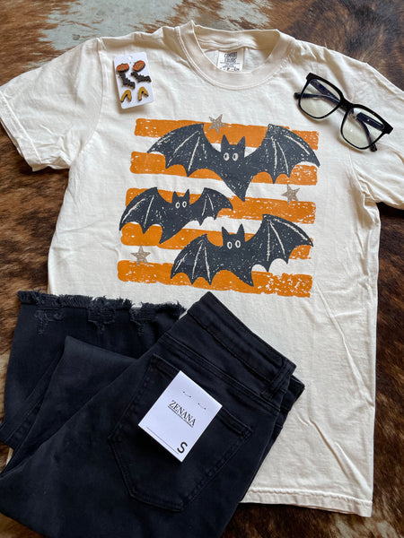 It’s Freaking Bats Tee RTS