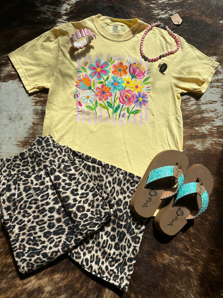 Spring Vibes Floral Tee RTS